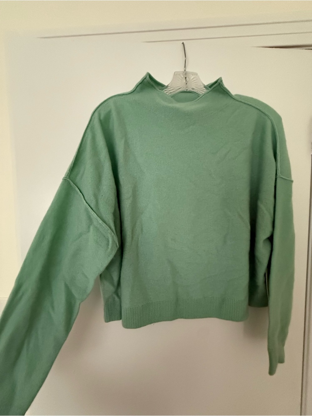 Anthropologie cashmere Mint Green Crewneck Sweater